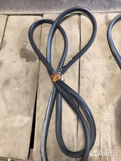 Уплотнительная резинка двери