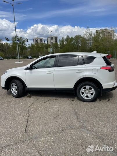 Toyota RAV4, 2017
