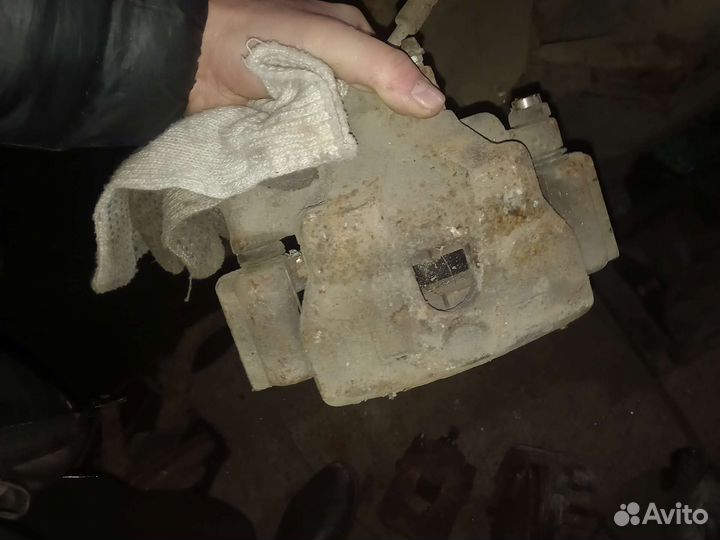 Mazda 6gg Суппорт передний левый