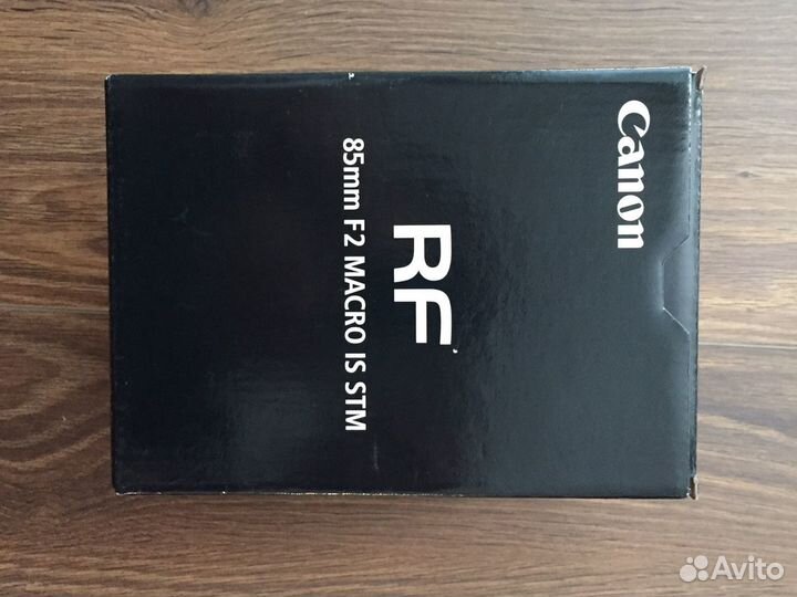 Canon RF 85mm f/2 Macro IS STM Новый-Гарантия