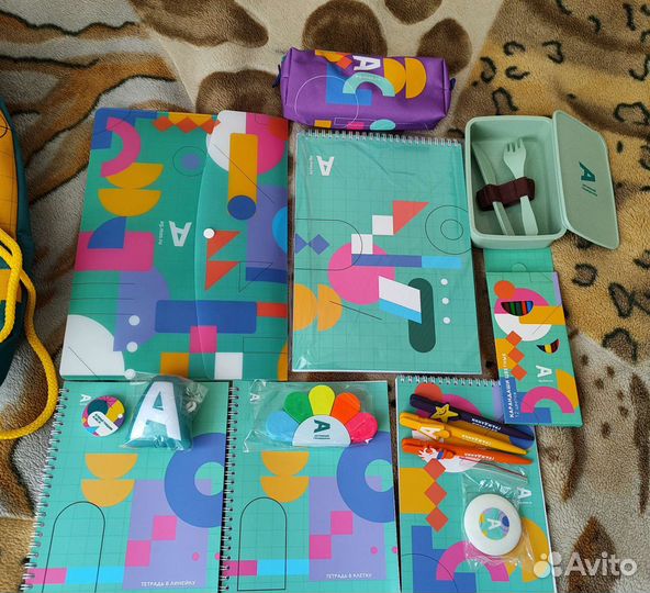 Рюкзак школьный с наполнением новый