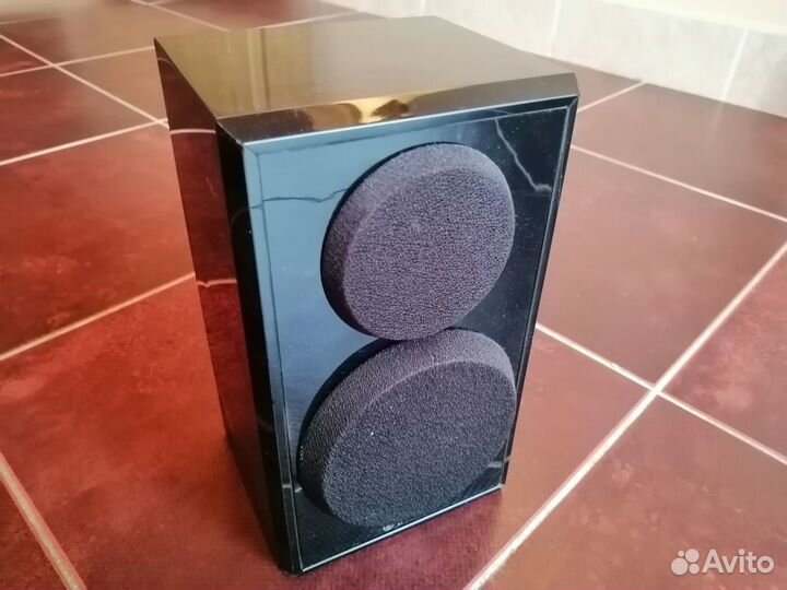 Три колонки Yamaha NS-BP150 Black