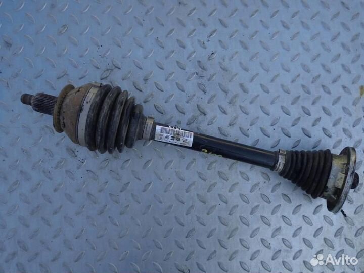 Приводной вал передний левый VW Polo 5