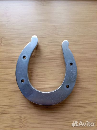 Подкова новая