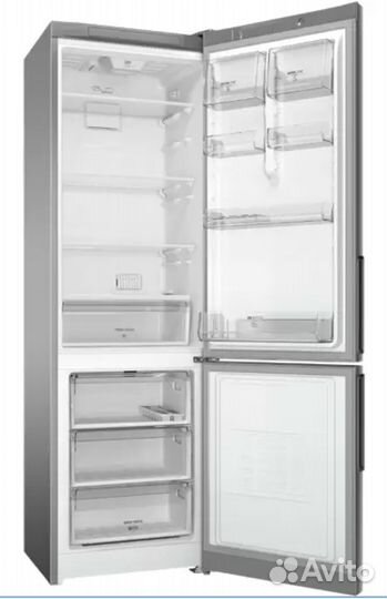 Холодильник Hotpoint-Ariston HTS 5200 S