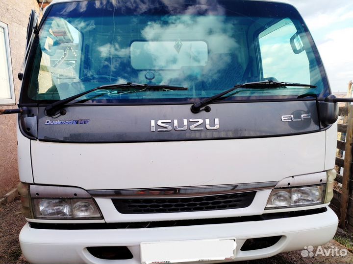 Isuzu Elf, 2003