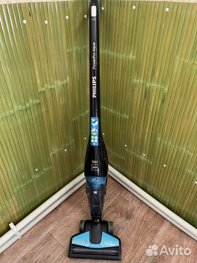 Вертикальный пылесос Philips PowerPro
