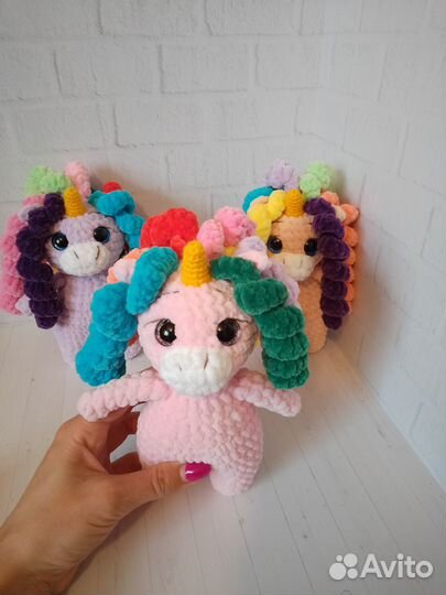Вязаные единороги