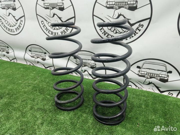 Пружина подвески Toyota Land Cruiser Prado KZJ95