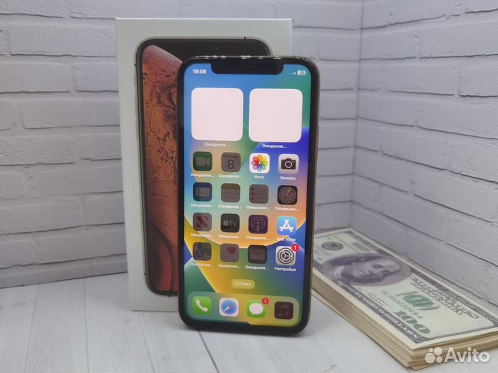 iPhone Xs, 64 ГБ