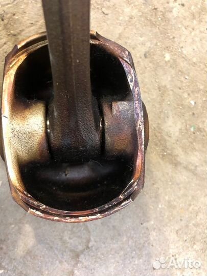 Поршень с шатуном Audi Allroud Quattro A6 2.7BES