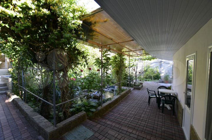 Комната 25 м², 1/3 эт.