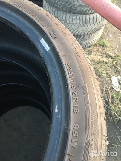 Sunwide RS-One 225/45 R18 95W