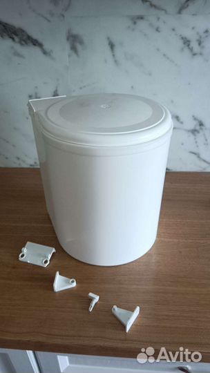 Мусорное ведро на дверцу