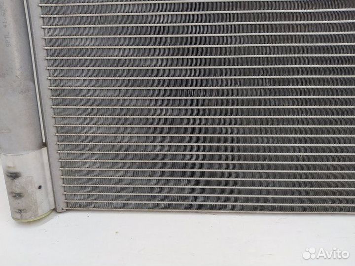 Б/У Радиатор кондиционера 32224825 volvo