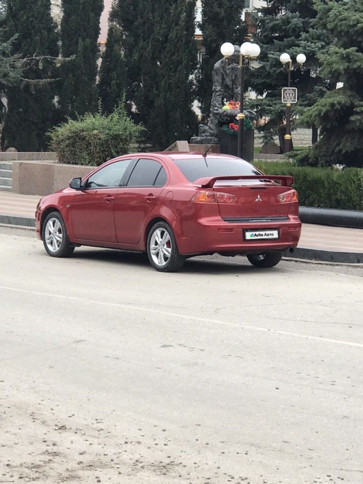 Mitsubishi Lancer: фото владельца