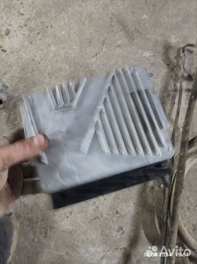 Блок управления двс 2.4 Volvo S80 S60 V70 P2