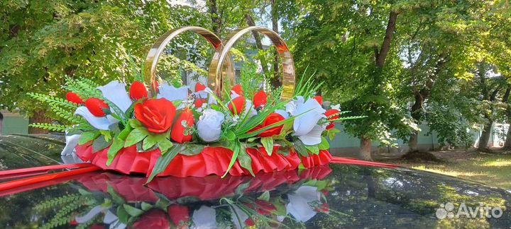 Свадебные украшения на машину аренда