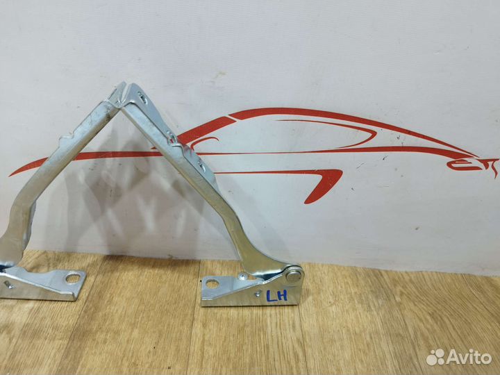 Петля капота RH LH Mitsubishi Lancer 9