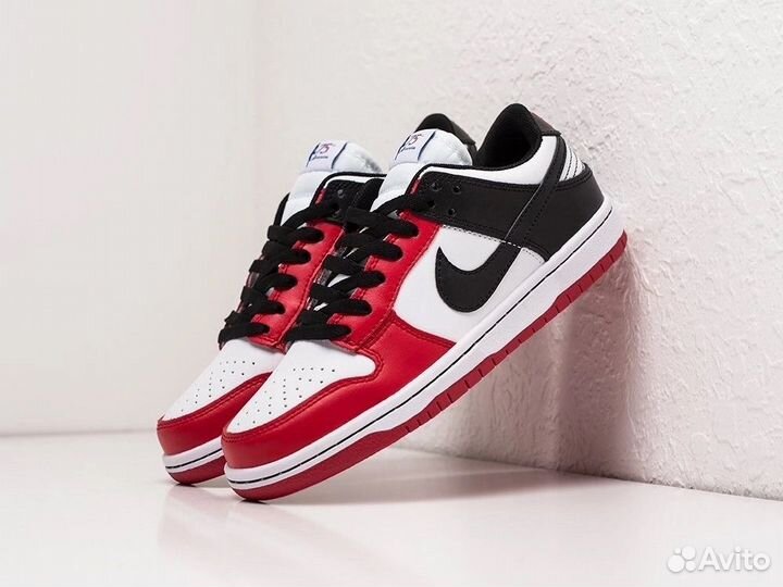 Кроссовки Nike SB Dunk low