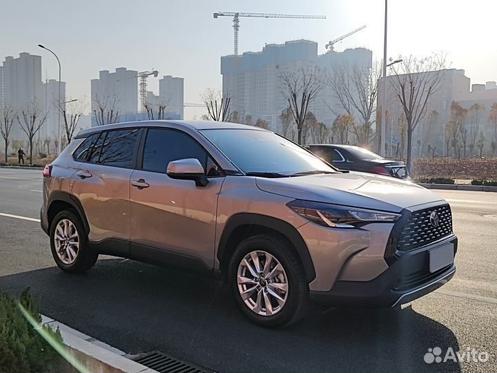 Toyota Corolla Cross 2.0 CVT, 2024, 3 000 км
