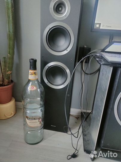 Продам бутылку 5 литров