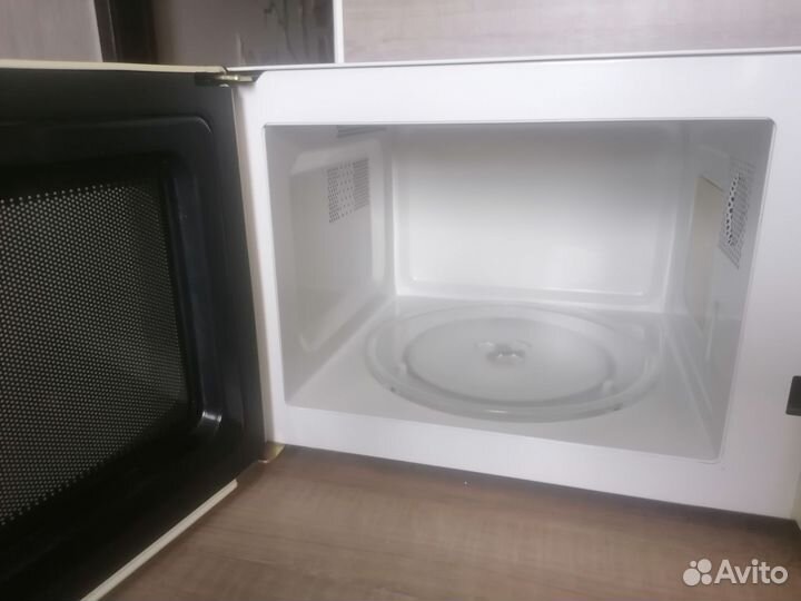 Микроволновая печь