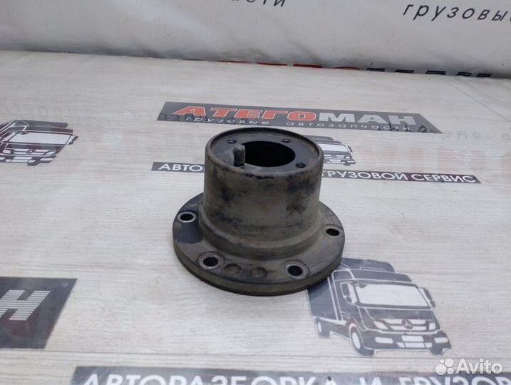Фланец Mercedes-Benz Atego OM 906 LA