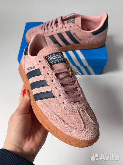 Adidas spezial