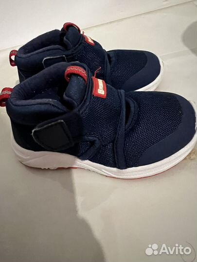 Кроссовка reima