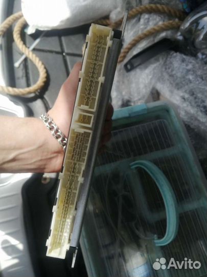 Блок управления подвеской мерседес w221