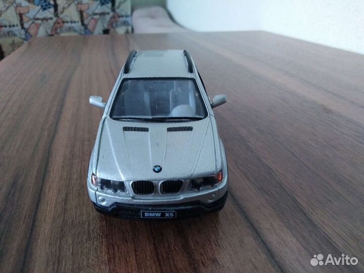 Машина детская игрушечная BMW X5