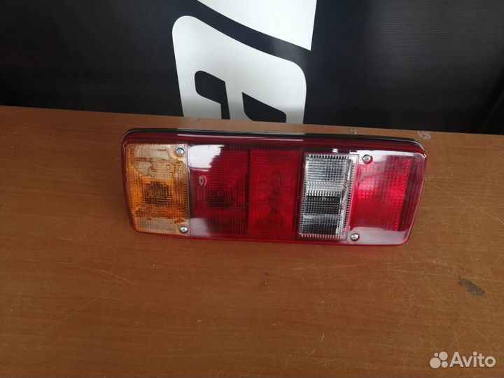 Задний фонарь правый MAN G 90 83840186