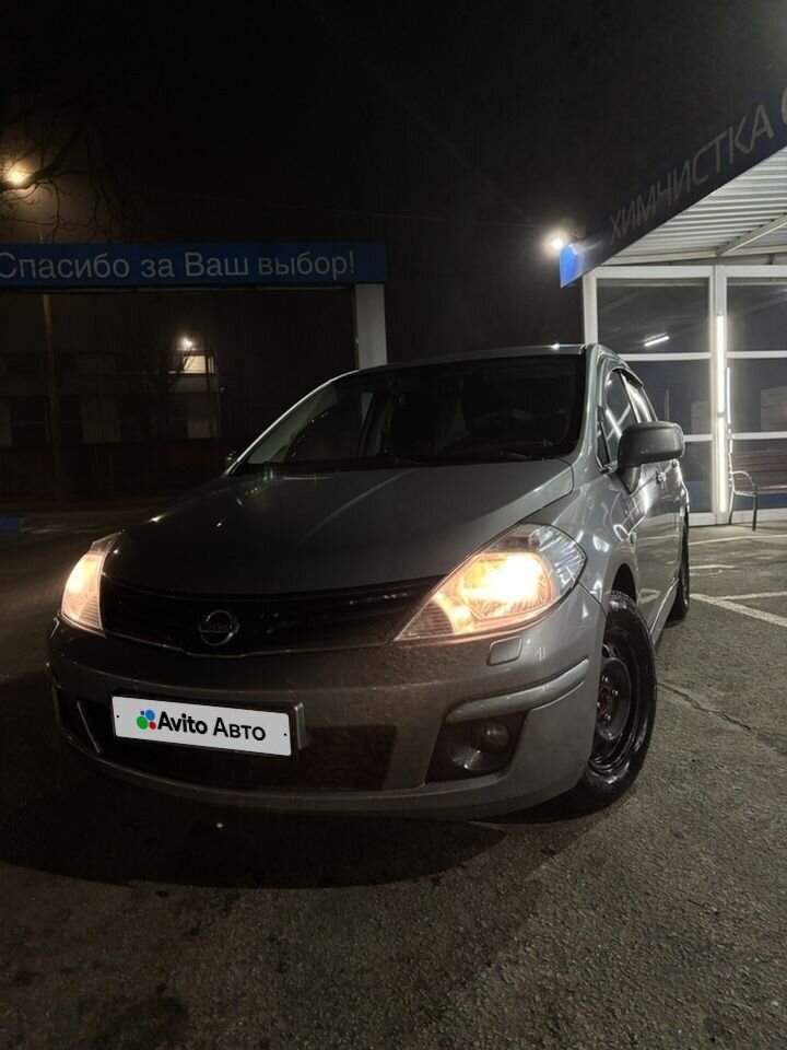 Nissan Tiida: фото владельца