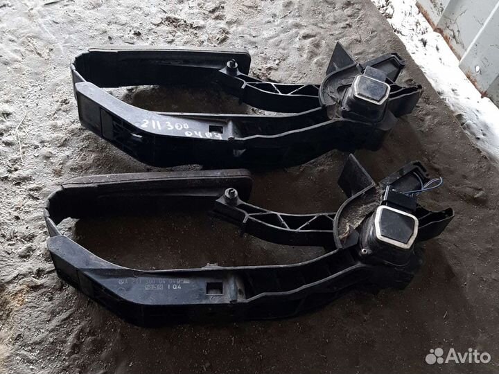 Педаль газа Mercedes Benz W211 E Class