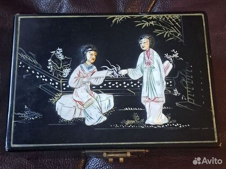 Шкатулка старинная Китай