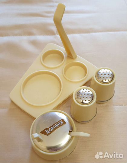 Набор для специй СССР. Солонка, перечница, горчица