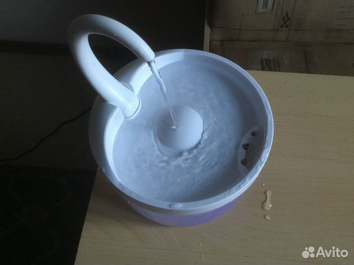 Поилка для кошек