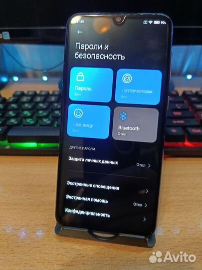 Xiaomi Mi 9 SE, 6/64 ГБ