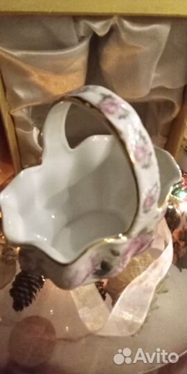 Конфетница нарядная новая в упаковке