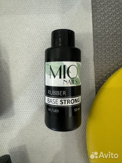 База и топ для ногтей