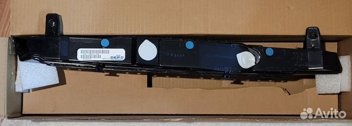 Ходовой огонь Audi Q7 (Depo 446-1604L-UQ)