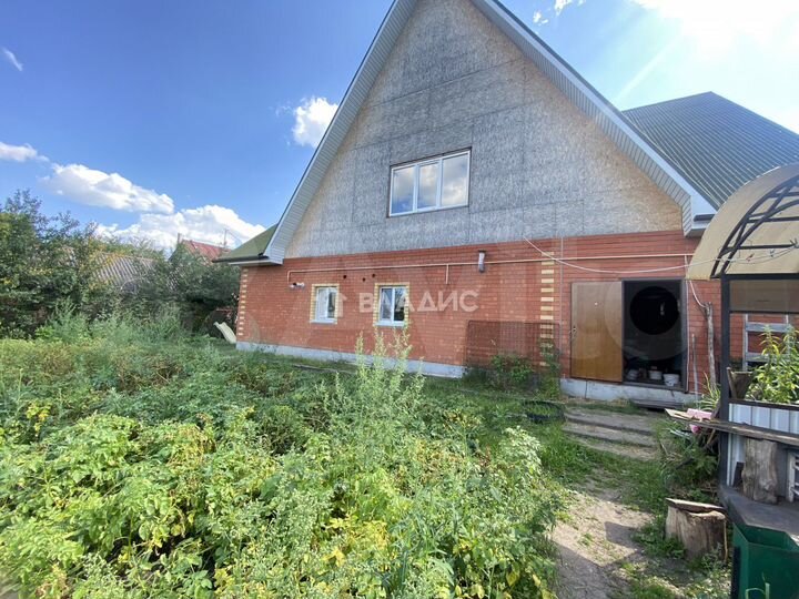 Дом 255,3 м² на участке 23 сот.