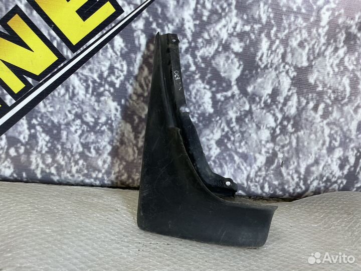 Брызговик задний левый Skoda Octavia A4 Октавия