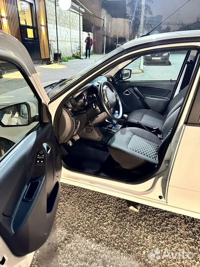 Капот LADA granta fl