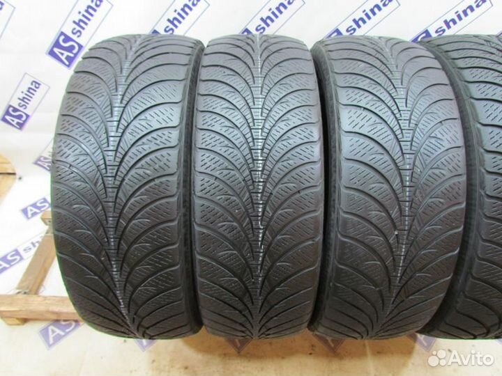 Goodyear UltraGrip Ice WRT 235/60 R18 88R