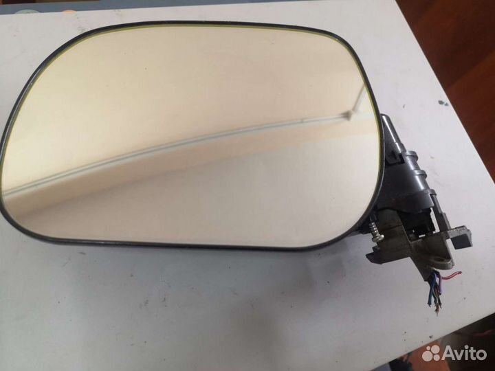 Зеркальный элемент с моторчиком левый раф 4 2006г