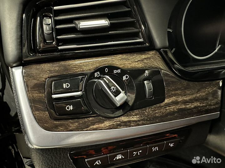 Корпус и кнопки блока управления светом BMW