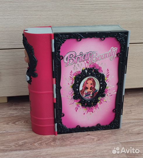 Дом книга Монстер Хай Эвер Автер Хай