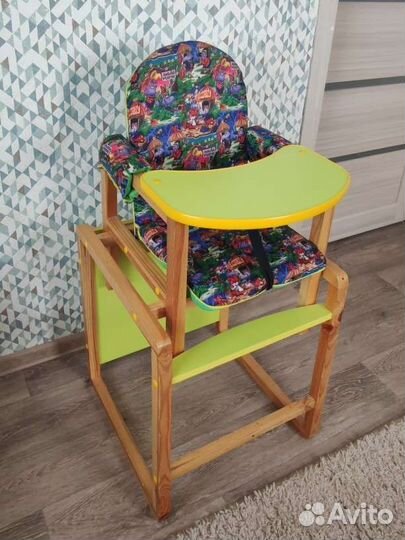 Стульчик для кормления